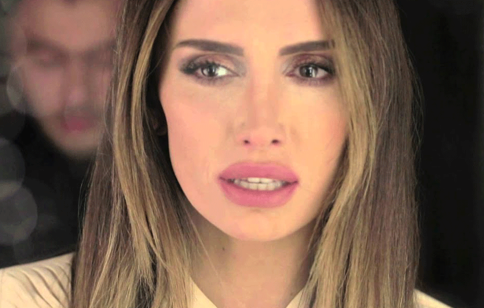 PONOVO ZAJEDNO: Emina Jahović i <span style='color:red;'><b>Mustafa Sandal</b></span> imali su uspomene i padove OVO JE RAZLOG NJIHOVOG PONOVNOG SUSRETA! (VIDEO) 
