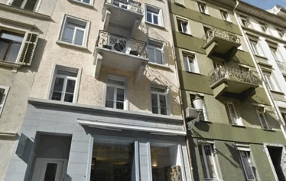 Misterija smrti SRBINA U CIRIŠKOM BORDELU! Komšije čule svađu, dok je padao držao JASTUK  u ruci