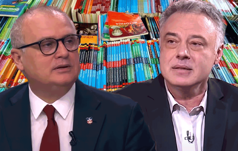 GLAS JAVNOSTI SAZNAJE: VESIĆ VREĐAO KAVČIĆA na sastanku sa <span style='color:red;'><b>izdavači</b></span>ma zbog BESPLATNIH UDŽBENIKA: On je NEBITAN i “VALJA pedeefove”!  