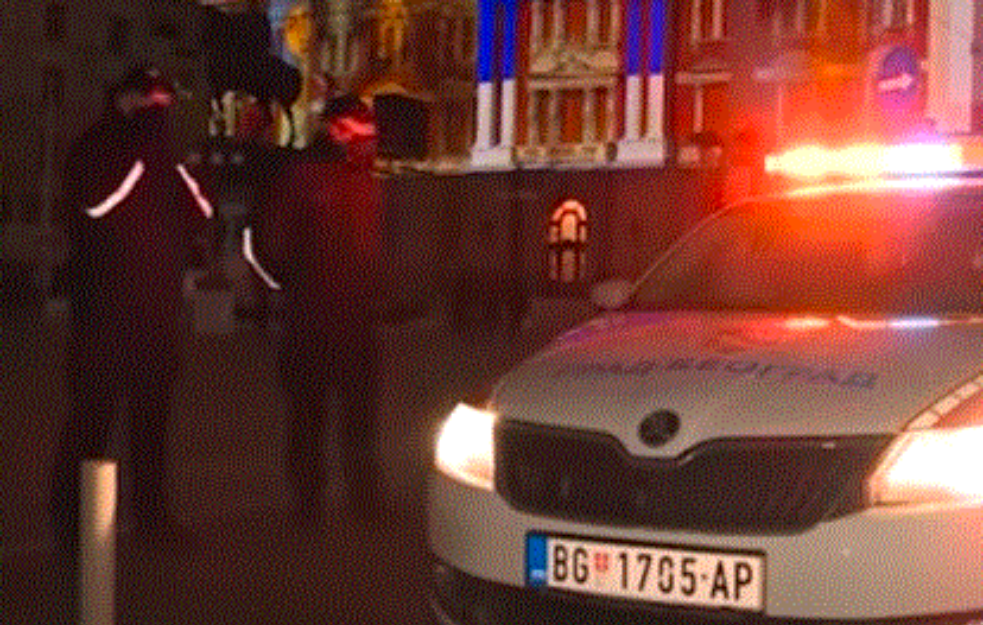 <span style='color:red;'><b>KOMUNALNA POLICIJA</b></span> IMALA PUNE RUKE POSLA: Prekontrolisali oko 900 mesta, NAPISANA KAZNA OD 350 000 DINARA, 5 objekata ZATVORENO! 