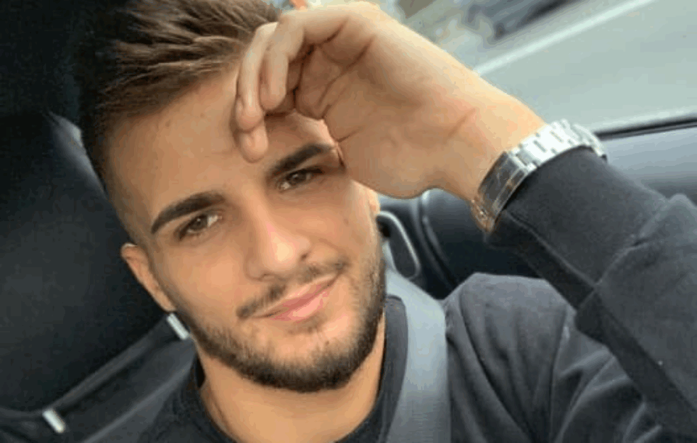 FRONTMEN LAPSUS BENDA OTKRIVA: Među kolegama imaš one dobre i one loše, čuo sam priče da NEKIMA SMETAM! (FOTO)


