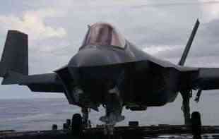 PAO <span style='color:red;'><b>F-35</b></span>: Drama na američkom nosaču aviona, pilot morao da se KATAPULTIRA