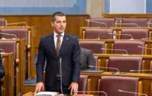 <span style='color:red;'><b>Aleksa Bečić</b></span> kandidat Demokrata na predsedničkim izborima