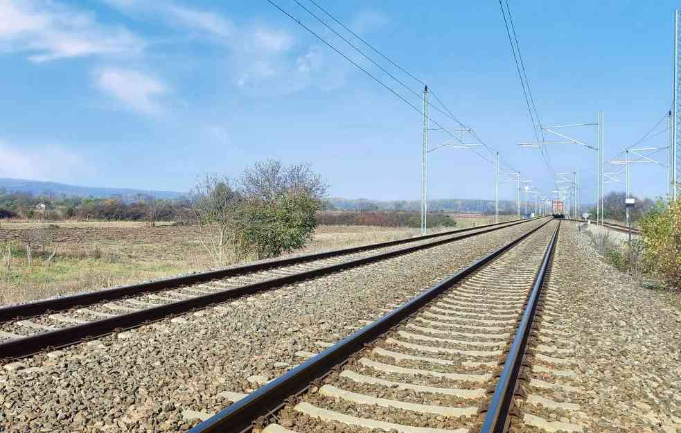 Gradi se brza pruga Beograd-Subotica: Novih 15km šina postavljeno