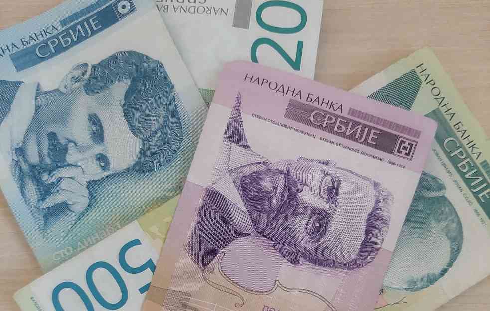 Socijalna pomoć povećana za 229 dinara