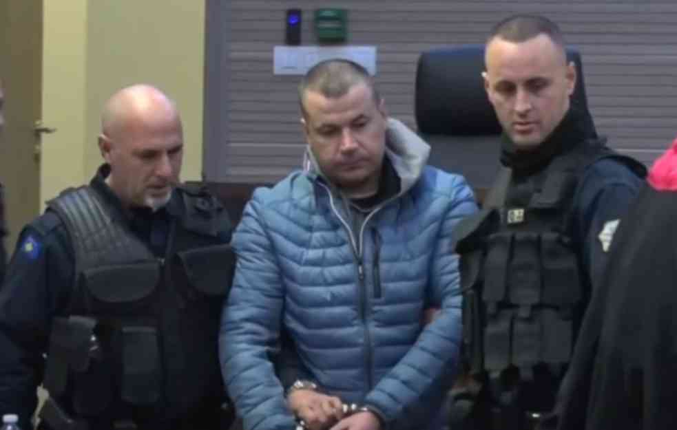 PROGON SRBA: U Prištini počelo suđenje četvorici osumnjičenim za terorizam, izjasnili se da nisu krivi (VIDEO)
