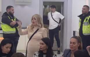 Trudna Milica završila kod psihijatra zbog prevare