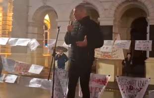 Nastavljeni protesti građana u Novom Sadu: „Želimo sposobne, a ne podobne“