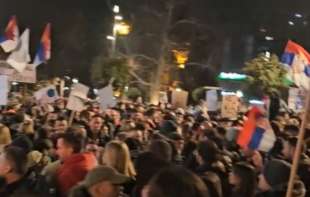  Studenti iz Niša poručili – strah je <span style='color:red;'><b>nestao</b></span>: „Nadaju se da ćemo se umoriti, ali nećemo stati do ispunjenja zahteva“