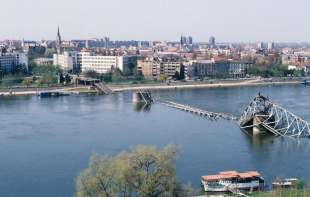 Bombardovanje <span style='color:red;'><b>1999</b></span>. godine: Posledice, promene i položaj Srba na Kosovu i Metohiji