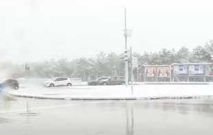 Žuti meteoalarm u 25 turskih gradova: Oluje i sneg paralisali Ankaru, škole zatvorene