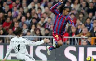Ronaldinjo me je izigrao, to je naša šala i danas