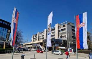 Vlast u Leskovcu majci dečaka obolelog od SMA uskratila status negovatelja jer dete pohađa školu