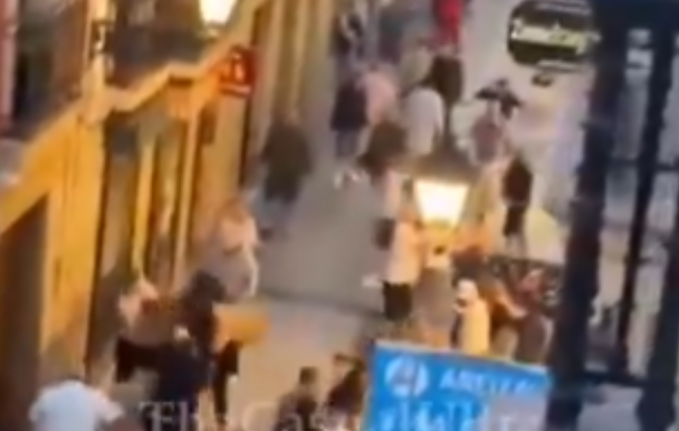 Žestoka tuča navijača Junajteda i Totenhema uoči finala Lige Evrope