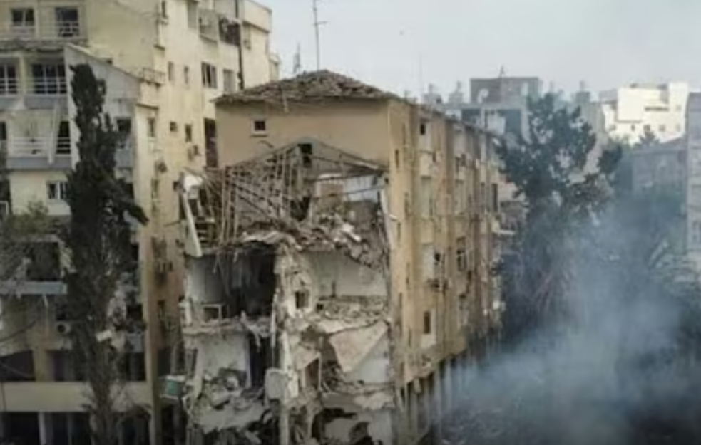 Najmanje osam poginulih u novom talasu iranskih napada na Izrael