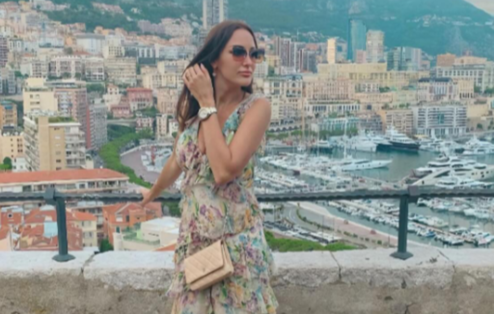 Aleksandra Prijović blista u trudnoći! Evo gde se sinoć pojavila i kako izgleda, ne skida osmeh sa lica