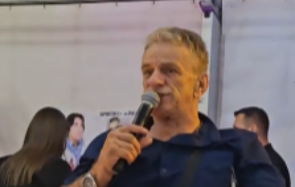 Zbog cerebralne paralize doživeo pakao, a sada usnimljen na šabačkom vašaru (VIDEO)