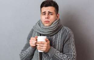 Naučnici dokazali da muškarci zaista teško podnose temperaturu od 37,2: Ključ je u hormonima