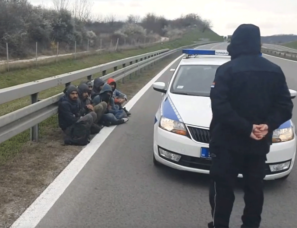 MIGRANTI ULAZE U SRBIJU, <span style='color:red;'><b>komesarijat</b></span> optužuje da su snimci lažni (VIDEO)