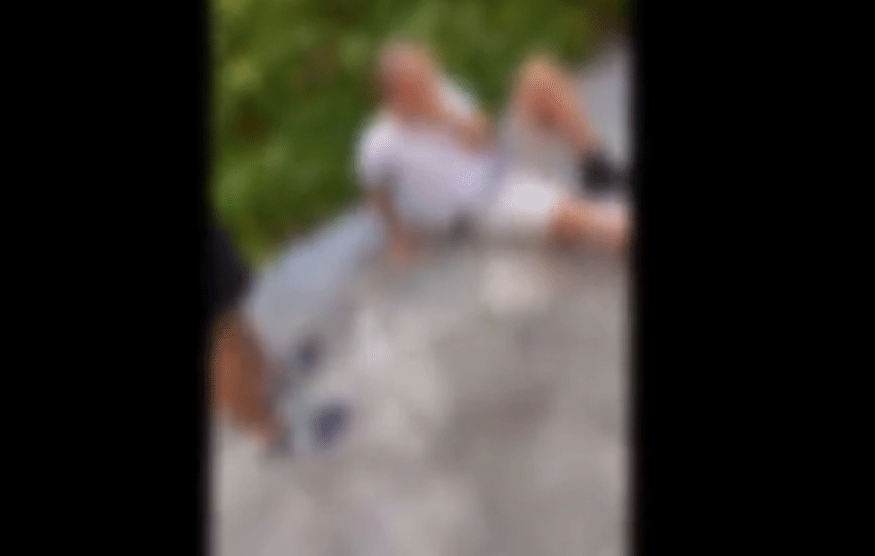 KAKVI SU TO LJUDI? Najači kada biju mladića s posebnim potrebama, cena dostojanstva 2.000 kuna (VIDEO)



