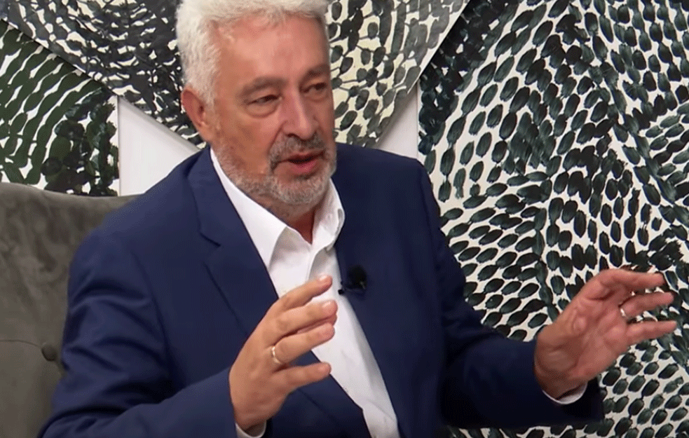 Nemački mediji: <span style='color:red;'><b>Zdravko Krivokapić</b></span> bi mogao da bude novi Helmut Kol