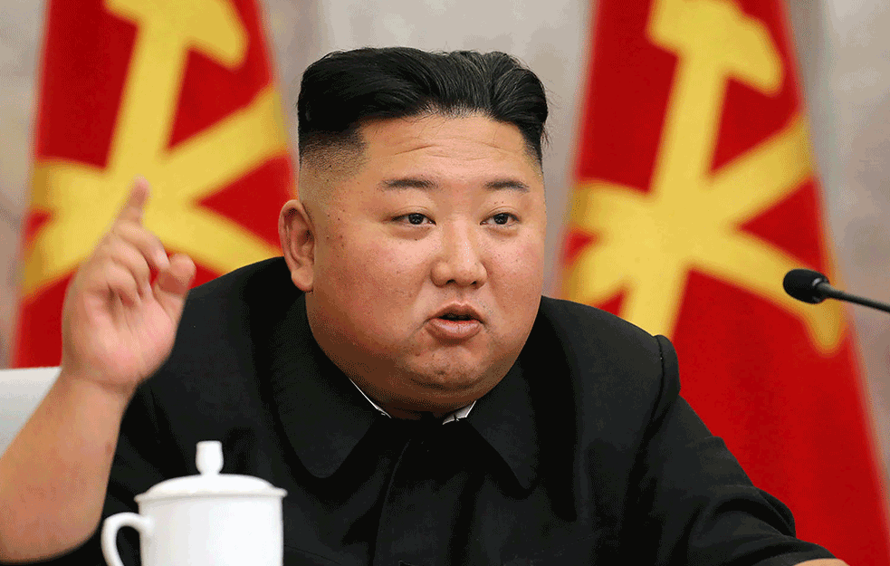 Ona je naslednica Kim Džong Una! Sve češće sa njim putuje