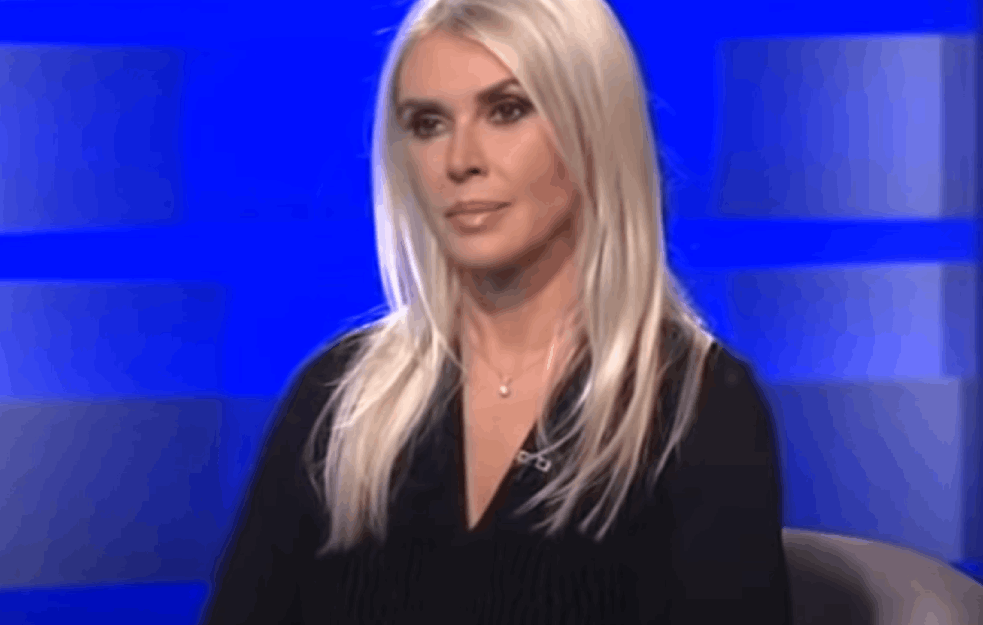 LEPA JE I IMA OSMEH NA MAMU: Evo kako izgleda ćerka Olivere Jovićević (FOTO)