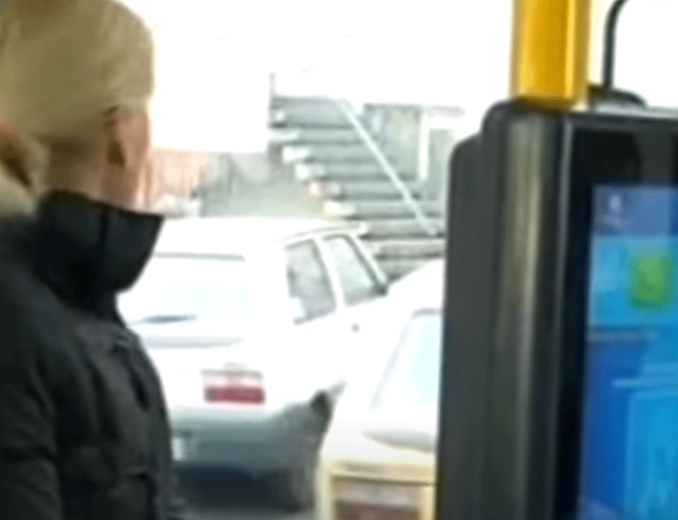 Prekršajni nalozi neuredni i nepravilni: BusPlus prekršajne naloge izdaju nepostojeća <span style='color:red;'><b>službena lica</b></span>