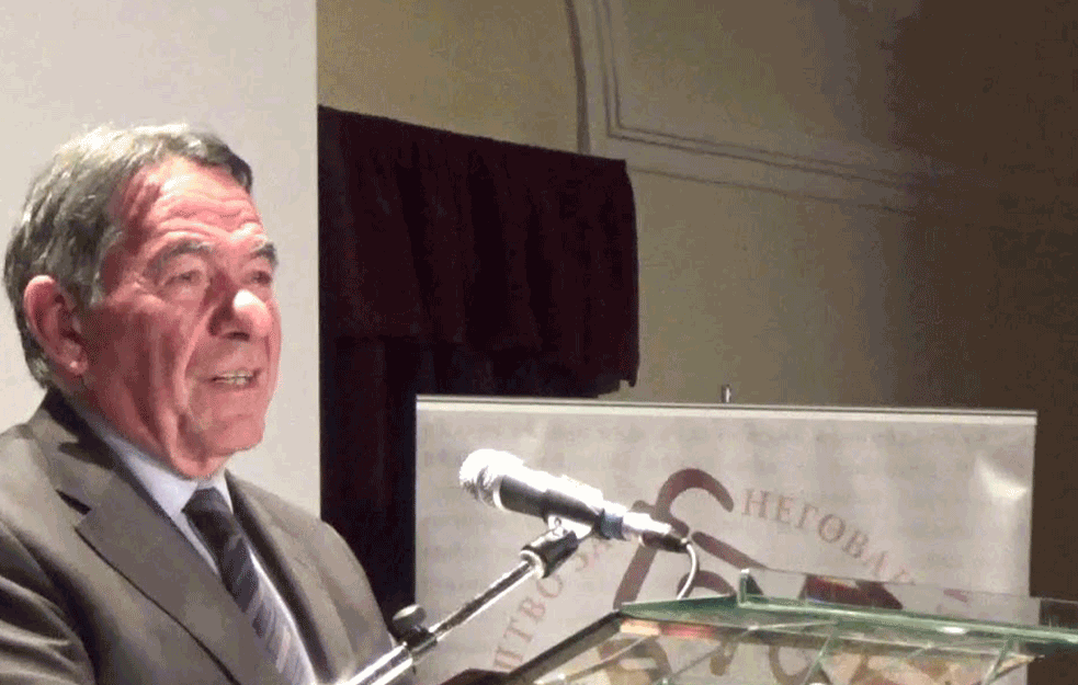 'DŽELAT SA OSMEHOM' U SVETOJ STOLICI: Bivši dekan PRAVNOG Sima Avramović novi je AMBASADOR Srbije u VATIKANU! 