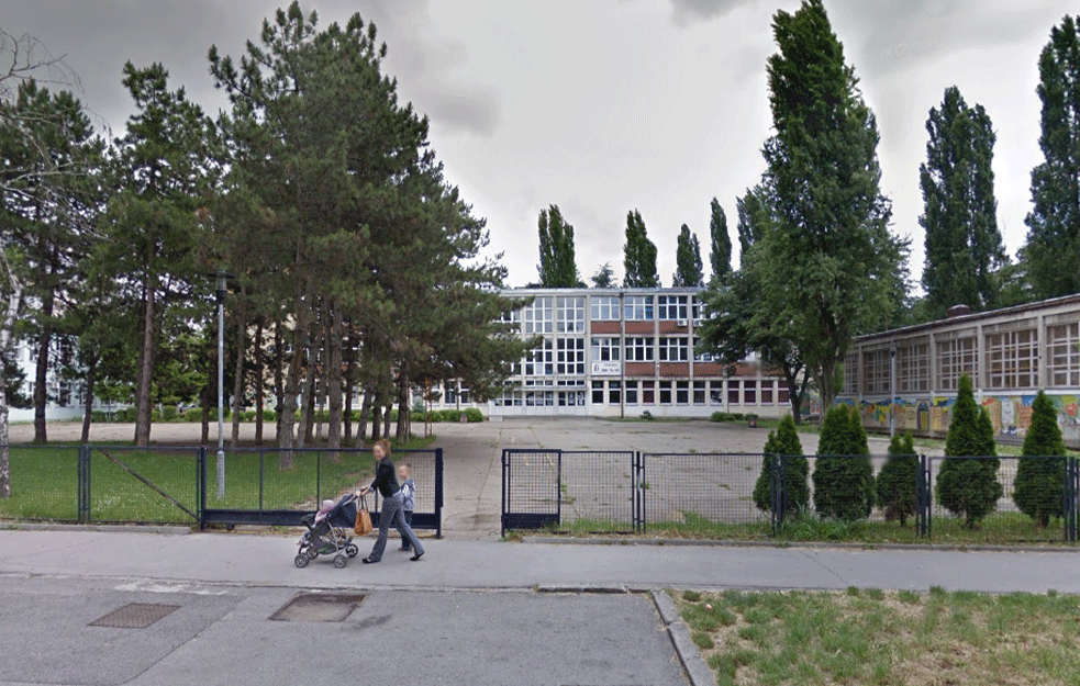 PROKLETSTVO ŠKOLSKOG DVORIŠTA U BLOKU <span style='color:red;'><b>FONTANA</b></span>: Dva brata ubijena na istom mestu u razmaku od 8 godina! 
