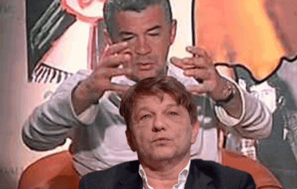 SEVALE PESNICE: Pogledajte kako su se NA SNIMANJU POTUKLI NEBOJŠA GLOGOVAC I DRAGAN BJELOGRLIĆ! (FOTO)