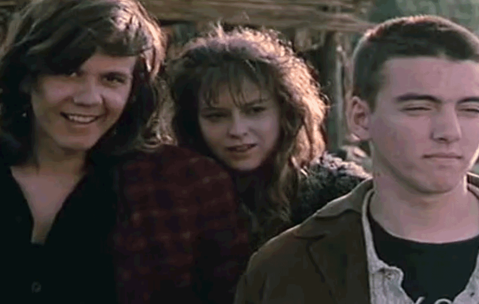 Naslovna numera čuvene serije 'ZABORAVLJENI' jedna je od najlepših FILMSKIH PESAMA, a danas je VELIKI HIT: Evo o kojoj PESMI je reč! 



