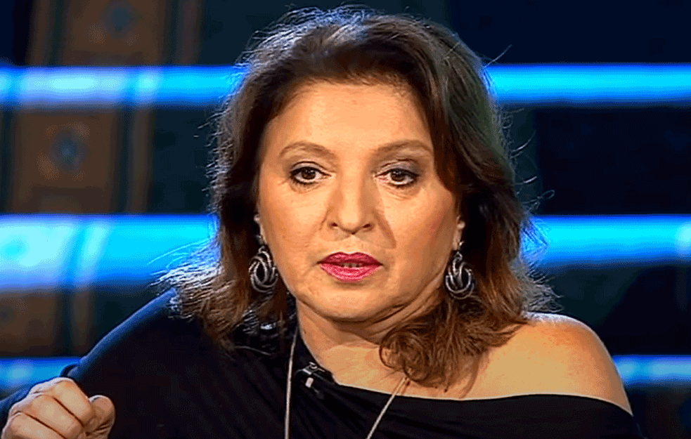 OGLASILA SE MIRJANA KARANOVIĆ nakon što je odbila da igra sa Lečićem: 'Verujem Danijeli, FLERT NE ZNAČI <span style='color:red;'><b>PRISTANAK</b></span> NA NEŠTO VIŠE'! 



