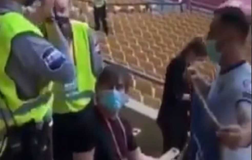 <span style='color:red;'><b>SKANDAL NA UTAKMICI</b></span>: Delegacija tzv. Kosova raširila ZASTAVU! Španci POBESNELI i zvali OBEZBEĐENJE (VIDEO) 
