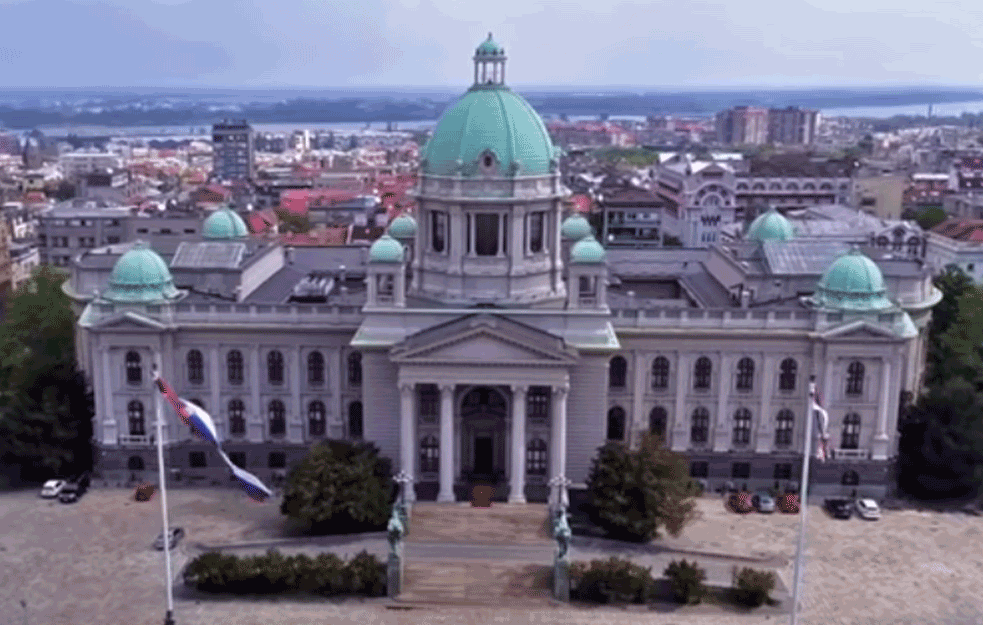 KAKO JE IZGUBLJENA PRVA SRPSKA HIMNA: Pesma čije stihove je napisao <span style='color:red;'><b>Jovan Jovanović</b></span> Zmaj NIKADA NIJE IZVEDENA! 


