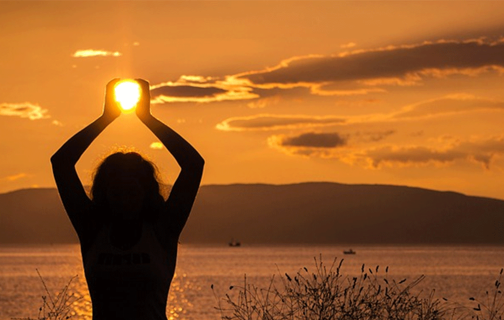 ZABAVAN PERIOD JE PRED NAMA! Sunce je ušlo znak LAVA, očekujte PROMENE i GLAMUR kakvima se NISTE NADALI! 