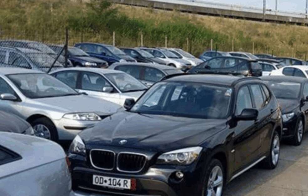 TRI STVARI KOJE SU UDVOSTRUČILE CENE POLOVNJAKA U SRBIJI! 85 odsto automobila na srpskim putevima POLOVNO