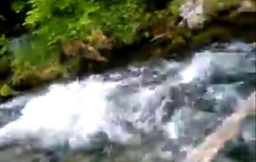 ZEMLJA NE PRIPADA ČOVEKU, ČOVEK PRIPADA ZEMLJI! Voda što teče rekama je krv naših predaka (VIDEO)