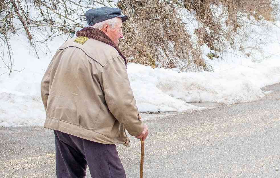 STIŽE NOVA POMOĆ ZA PENZIONERE! Evo kada dobijaju dodatnih 20.000 dinara