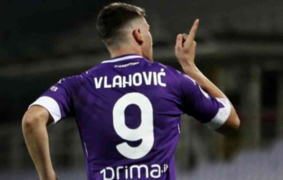 ODBIO 100 MILIONA, I TAKO SVE REDOM! On na umu ima samo jedan klub