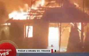 POŽAR U CRKVENOM KOMPLEKSU! Izgorela kuća za prodaju sveća u crkvi <span style='color:red;'><b>Svete Trojice</b></span> u Šapcu