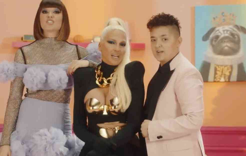 OVO NISTE VIDELI U REKLAMI! Šou na snimanju spota za doček Nove godine: Karleuša, Sara Jo i Marija Šerifović ne mogu da prestanu da se smeju (VIDEO)