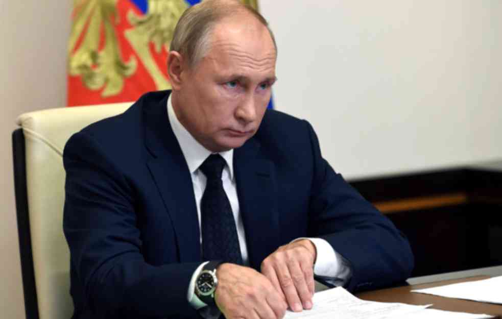 ŠOLC IDE NA NOGE PUTINU U MOSKVU: Nemački kancelar ide da preti sankcijama