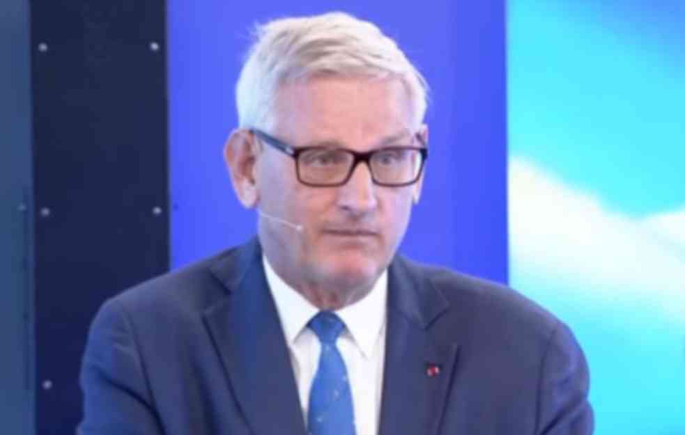 VEČITI SRBOMRZAC Karl Bilt: Srbija STAVOM O UKRAJINI diskvalifikovala sebe iz procesa pristupanja EU! 