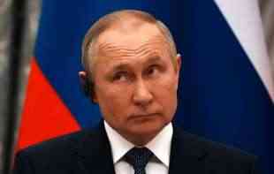 Putin poručio biznismenima: Država nastavlja podršku preduzetnicima