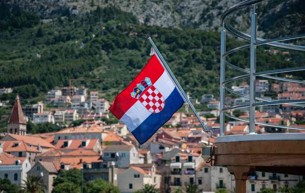 ŠOKANTNA VEST stiže iz Hrvatske! U sekundi „ugašen“ rad nekih od najvećih zvezda 