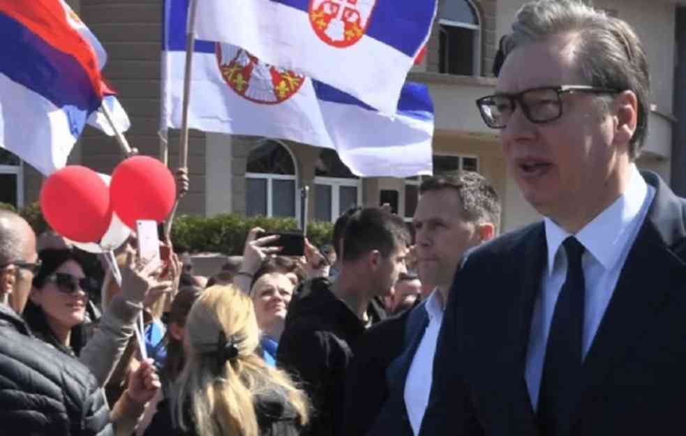 Vučić: Žao mi je što lično nisam upravljao bagerom koji je rušio udžerice u Savamali!