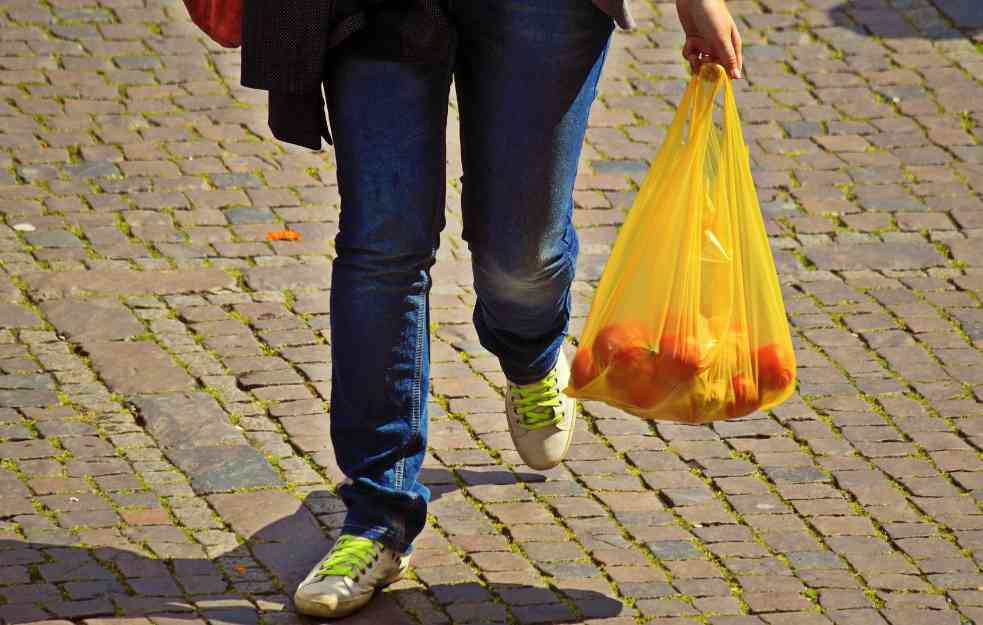 Izbacivanje plastičnih kesa iz upotrebe: Pogledajte koja kompanija ih izbacuje i šta će koristiti
