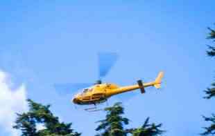 Petoro turista preživelo <span style='color:red;'><b>pad helikoptera</b></span> na Baliju
