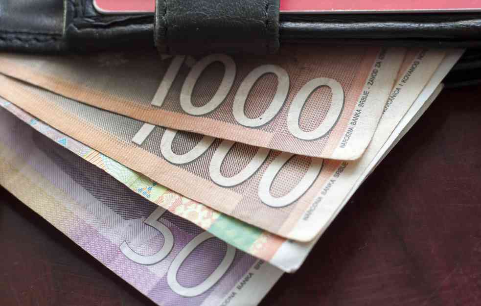 Nove državne pomoći na snazi od danas: Ko će sve dobiti novac u 2025. godini